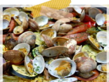 当社では、他では出来ないBBQが体験出来ます!
・鳥の丸焼き!・串焼き焼肉
・ピザ(コストコで販売のBIGピザ)
・パエリア など…楽しいですよ!